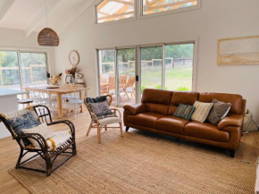 Bluebird Days - Pet Friendly